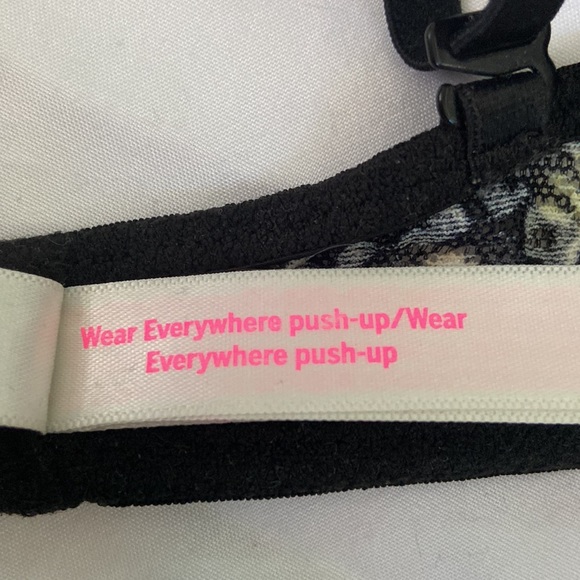 Victoria's Secret PINK Wear Everywhere Push-Up Bra Lace - Picture 4 of 4